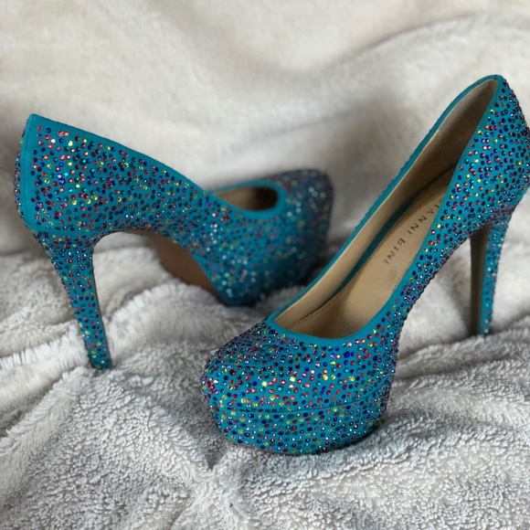 Gianni Bini Sparkle Heels - Picture 2 of 5